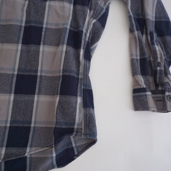 Vintage Eddie Bauer Navy Gray Plaid Cotton Outdoor Button Down Shirt Large - Picture 5 of 10